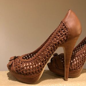 Brand new. Aldo high heel brown (cognac)  shoes.